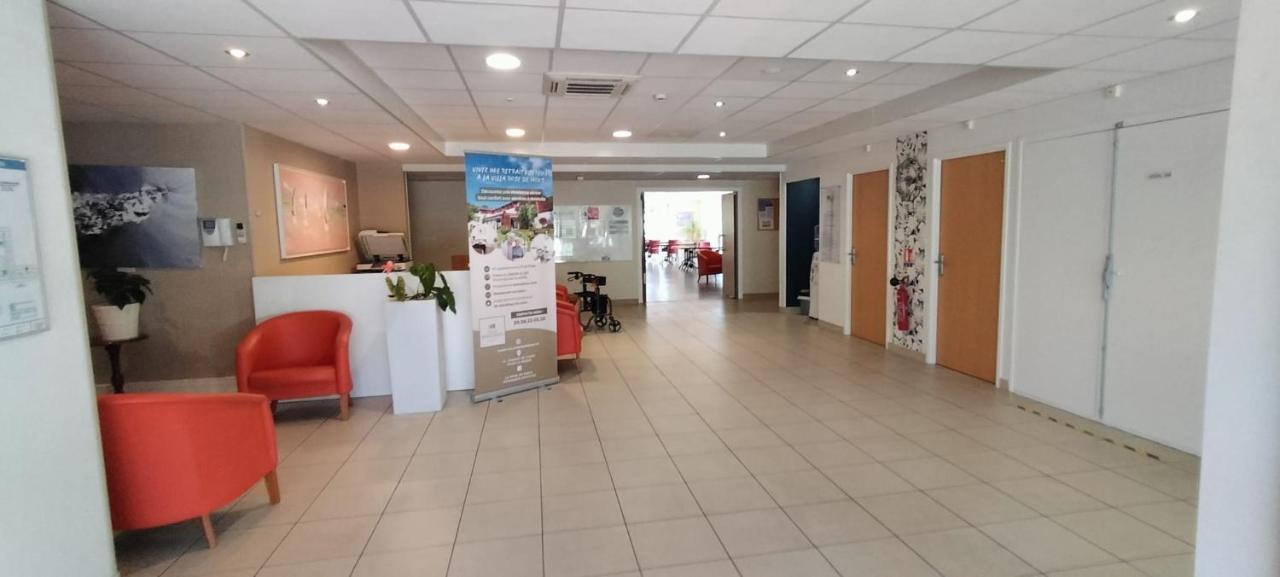 Villa Rose De Mons - Residence Services Senior La Brede Exterior foto
